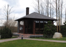Каменная беседка
